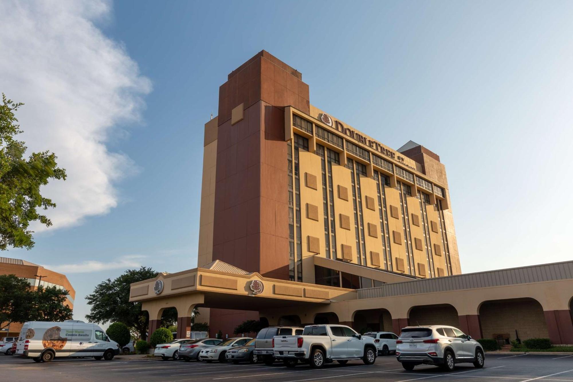 Doubletree By Hilton Dallas/Richardson Ngoại thất bức ảnh